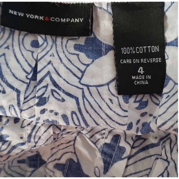 New York and Company Cool Summer Blue White Floral Skirt SIZE 4 - Picture 5 of 5